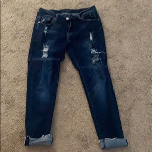 Heavily distressed Kan Can